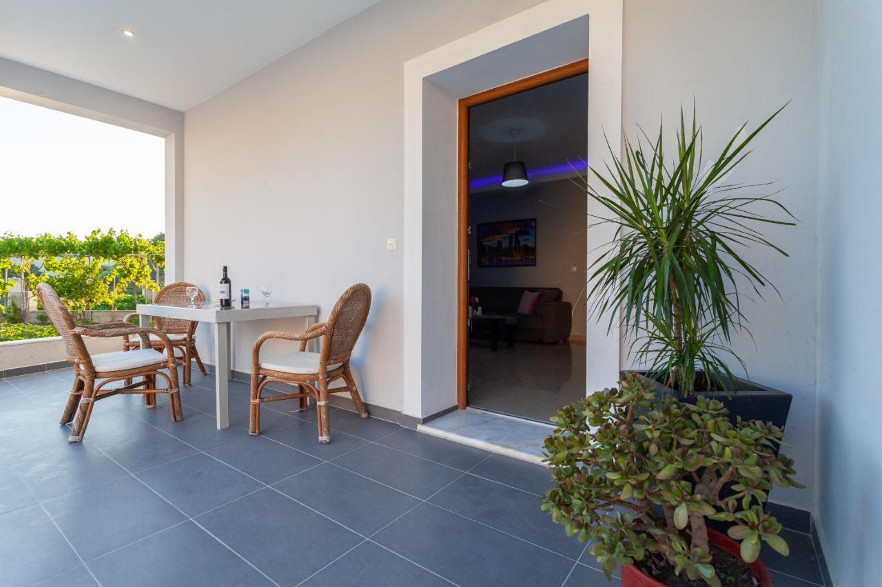 Apartament Garden House Kremastí Zewnętrze zdjęcie